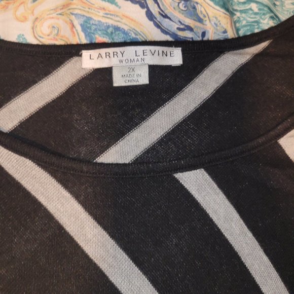 Larry Levine Woman Black & Gray Diagonal Stripe Plus Size 2X - Picture 3 of 4
